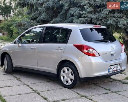 Сірий Ніссан Тііда, об'ємом двигуна 1.5 л та пробігом 82 тис. км за 8100 $, фото 7 на Automoto.ua