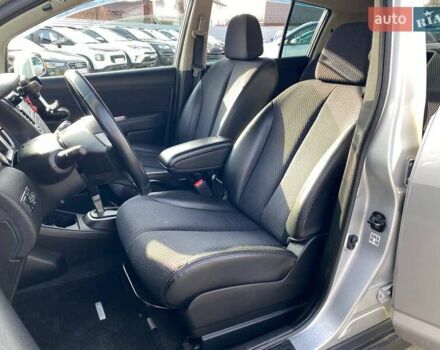 Сірий Ніссан Тііда, об'ємом двигуна 1.5 л та пробігом 107 тис. км за 7590 $, фото 8 на Automoto.ua