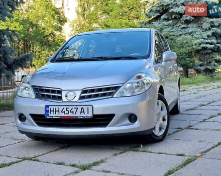 Сірий Ніссан Тііда, об'ємом двигуна 1.5 л та пробігом 82 тис. км за 8100 $, фото 5 на Automoto.ua