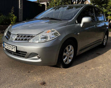 Серый Ниссан Тиида, объемом двигателя 1.6 л и пробегом 170 тыс. км за 6500 $, фото 2 на Automoto.ua