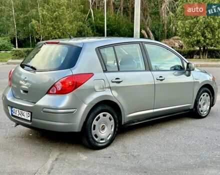 Серый Ниссан Тиида, объемом двигателя 1.8 л и пробегом 204 тыс. км за 6500 $, фото 12 на Automoto.ua