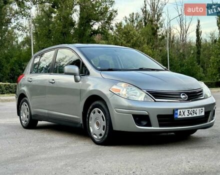 Серый Ниссан Тиида, объемом двигателя 1.8 л и пробегом 204 тыс. км за 6500 $, фото 11 на Automoto.ua
