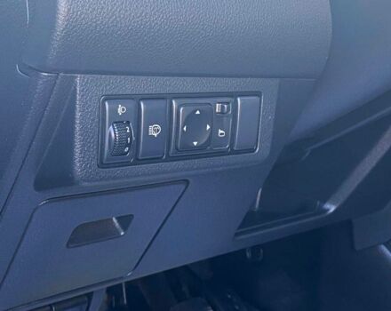 Серый Ниссан Тиида, объемом двигателя 1.6 л и пробегом 119 тыс. км за 7700 $, фото 6 на Automoto.ua