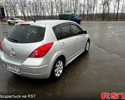 Серый Ниссан Тиида, объемом двигателя 1.6 л и пробегом 165 тыс. км за 6800 $, фото 6 на Automoto.ua