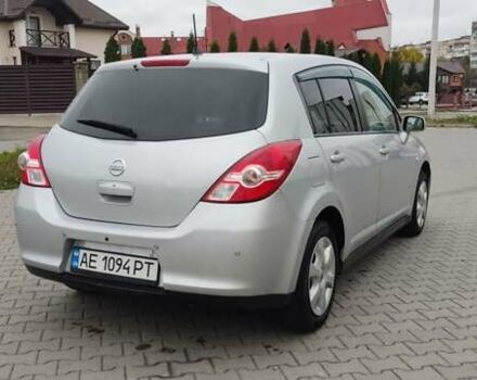 Серый Ниссан Тиида, объемом двигателя 1.6 л и пробегом 113 тыс. км за 6996 $, фото 4 на Automoto.ua