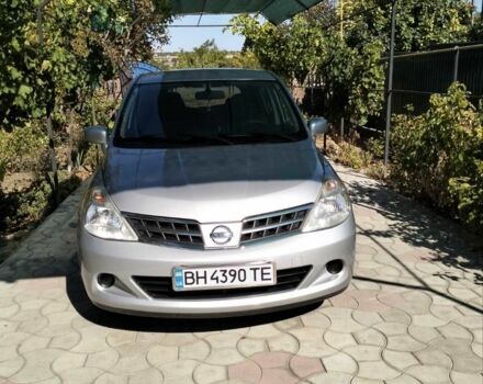Сірий Ніссан Тііда, об'ємом двигуна 1.5 л та пробігом 150 тис. км за 7800 $, фото 9 на Automoto.ua