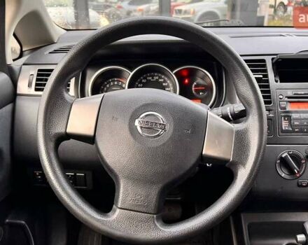 Серый Ниссан Тиида, объемом двигателя 1.6 л и пробегом 195 тыс. км за 7790 $, фото 14 на Automoto.ua