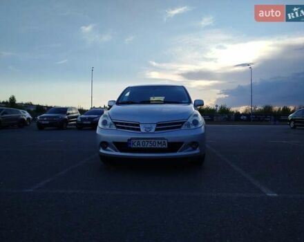 Сірий Ніссан Тііда, об'ємом двигуна 1.5 л та пробігом 81 тис. км за 7777 $, фото 1 на Automoto.ua