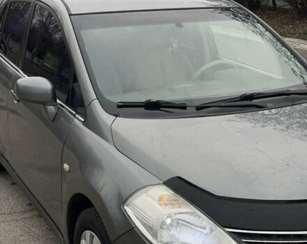 Сірий Ніссан Тііда, об'ємом двигуна 1.6 л та пробігом 220 тис. км за 4900 $, фото 7 на Automoto.ua
