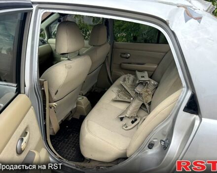 Серый Ниссан Тиида, объемом двигателя 1.6 л и пробегом 150 тыс. км за 3750 $, фото 5 на Automoto.ua