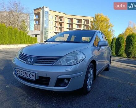 Серый Ниссан Тиида, объемом двигателя 1.8 л и пробегом 165 тыс. км за 5400 $, фото 7 на Automoto.ua