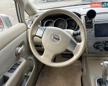 Серый Ниссан Тиида, объемом двигателя 1.6 л и пробегом 157 тыс. км за 6500 $, фото 9 на Automoto.ua