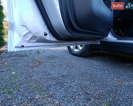 Серый Ниссан Тиида, объемом двигателя 1.8 л и пробегом 165 тыс. км за 5400 $, фото 15 на Automoto.ua