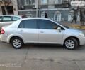 Серый Ниссан Тиида, объемом двигателя 1.6 л и пробегом 225 тыс. км за 6800 $, фото 1 на Automoto.ua