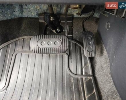 Сірий Ніссан Тііда, об'ємом двигуна 1.6 л та пробігом 45 тис. км за 8700 $, фото 21 на Automoto.ua