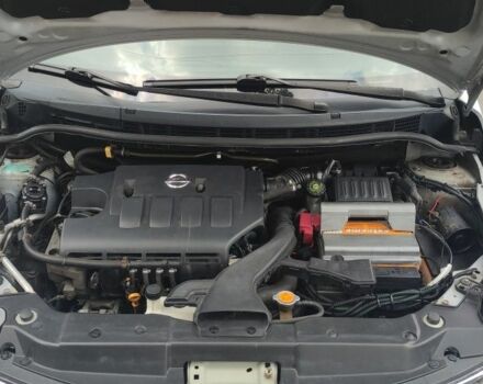 Сірий Ніссан Тііда, об'ємом двигуна 1.6 л та пробігом 300 тис. км за 4999 $, фото 6 на Automoto.ua