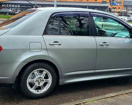 Серый Ниссан Тиида, объемом двигателя 1.6 л и пробегом 199 тыс. км за 5390 $, фото 16 на Automoto.ua