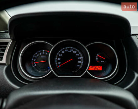 Серый Ниссан Тиида, объемом двигателя 1.6 л и пробегом 166 тыс. км за 6997 $, фото 12 на Automoto.ua