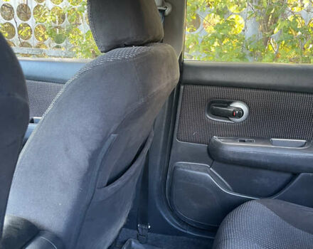 Серый Ниссан Тиида, объемом двигателя 1.6 л и пробегом 159 тыс. км за 6800 $, фото 40 на Automoto.ua