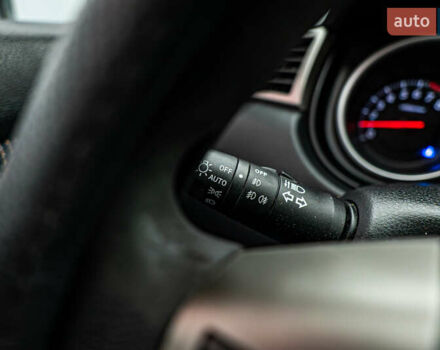 Серый Ниссан Тиида, объемом двигателя 1.6 л и пробегом 166 тыс. км за 6997 $, фото 13 на Automoto.ua