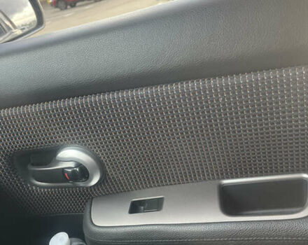 Серый Ниссан Тиида, объемом двигателя 1.6 л и пробегом 159 тыс. км за 6800 $, фото 21 на Automoto.ua