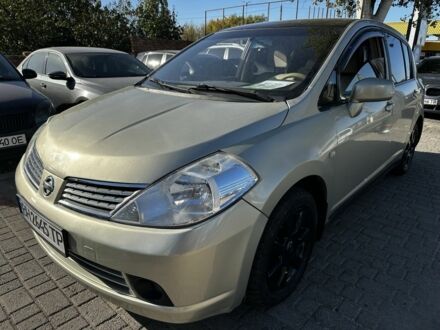 Серый Ниссан Тиида, объемом двигателя 1.8 л и пробегом 200 тыс. км за 5800 $, фото 1 на Automoto.ua