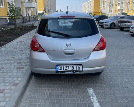 Сірий Ніссан Тііда, об'ємом двигуна 1.6 л та пробігом 249 тис. км за 5200 $, фото 1 на Automoto.ua