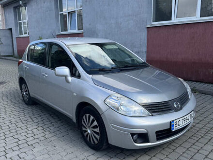 Сірий Ніссан Тііда, об'ємом двигуна 1.6 л та пробігом 193 тис. км за 5850 $, фото 1 на Automoto.ua