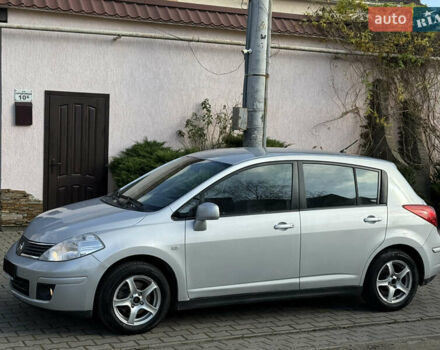 Серый Ниссан Тиида, объемом двигателя 1.6 л и пробегом 167 тыс. км за 7450 $, фото 1 на Automoto.ua