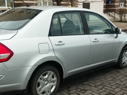 Сірий Ніссан Тііда, об'ємом двигуна 1.8 л та пробігом 140 тис. км за 7100 $, фото 1 на Automoto.ua