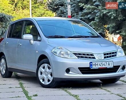 Серый Ниссан Тиида, объемом двигателя 1.5 л и пробегом 82 тыс. км за 8100 $, фото 1 на Automoto.ua