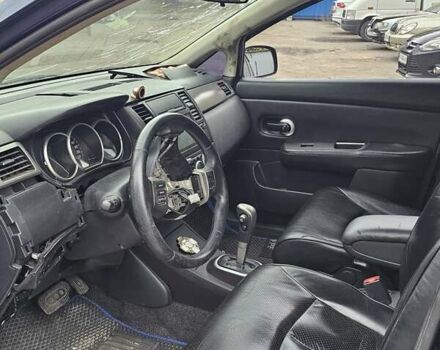 Синий Ниссан Тиида, объемом двигателя 1.6 л и пробегом 200 тыс. км за 2500 $, фото 15 на Automoto.ua