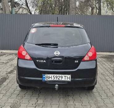 Синий Ниссан Тиида, объемом двигателя 1.6 л и пробегом 209 тыс. км за 5800 $, фото 27 на Automoto.ua