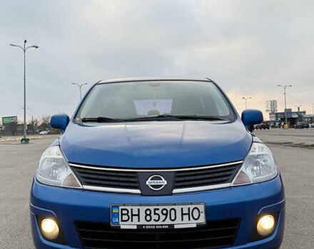 Синий Ниссан Тиида, объемом двигателя 1.6 л и пробегом 243 тыс. км за 5800 $, фото 1 на Automoto.ua