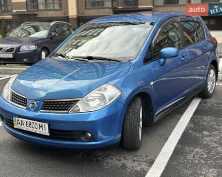 Синий Ниссан Тиида, объемом двигателя 1.6 л и пробегом 172 тыс. км за 6200 $, фото 1 на Automoto.ua