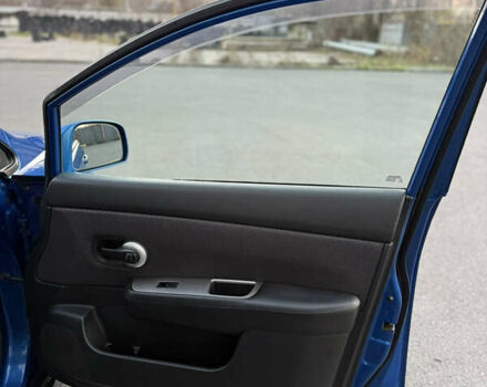 Синий Ниссан Тиида, объемом двигателя 1.6 л и пробегом 210 тыс. км за 6300 $, фото 9 на Automoto.ua