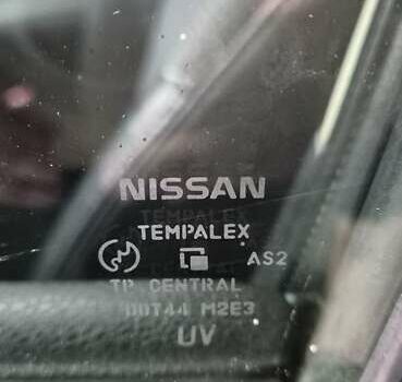 Синий Ниссан Тиида, объемом двигателя 1.6 л и пробегом 209 тыс. км за 5800 $, фото 5 на Automoto.ua