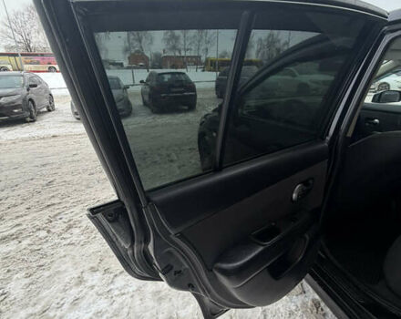 Синий Ниссан Тиида, объемом двигателя 1.6 л и пробегом 203 тыс. км за 4999 $, фото 27 на Automoto.ua