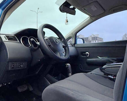 Синий Ниссан Тиида, объемом двигателя 1.6 л и пробегом 243 тыс. км за 5800 $, фото 10 на Automoto.ua
