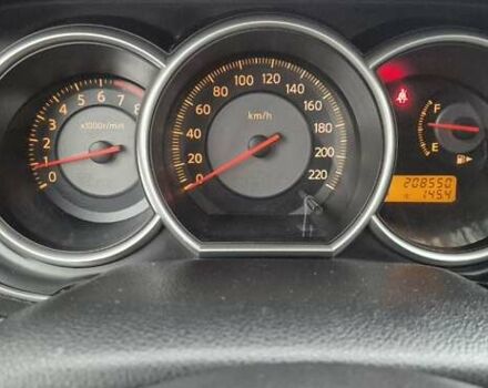 Синий Ниссан Тиида, объемом двигателя 1.6 л и пробегом 209 тыс. км за 5800 $, фото 8 на Automoto.ua