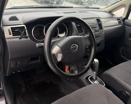 Синий Ниссан Тиида, объемом двигателя 1.6 л и пробегом 203 тыс. км за 4999 $, фото 25 на Automoto.ua