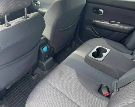 Синий Ниссан Тиида, объемом двигателя 1.6 л и пробегом 290 тыс. км за 5555 $, фото 9 на Automoto.ua