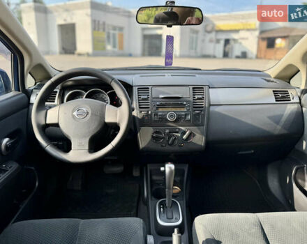 Синий Ниссан Тиида, объемом двигателя 1.6 л и пробегом 185 тыс. км за 5999 $, фото 8 на Automoto.ua