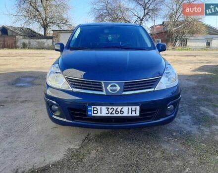 Синий Ниссан Тиида, объемом двигателя 1.6 л и пробегом 187 тыс. км за 7300 $, фото 1 на Automoto.ua