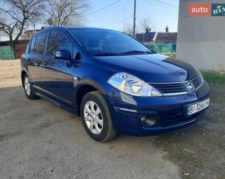 Синий Ниссан Тиида, объемом двигателя 1.6 л и пробегом 187 тыс. км за 7300 $, фото 2 на Automoto.ua