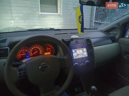 Ніссан Тііда 2007 у Вышгороде на Automoto.ua Синій Ніссан Тііда, об'ємом двигуна 1.8 л та пробігом 146 тис. км за 5300 $, фото 1 на Automoto.ua