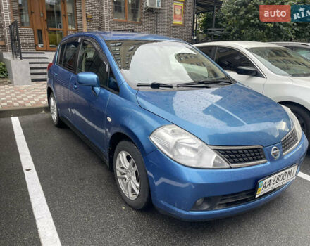Синий Ниссан Тиида, объемом двигателя 1.6 л и пробегом 172 тыс. км за 5800 $, фото 1 на Automoto.ua