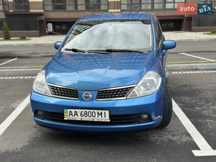 Ниссан Тиида 2008 в Чернигове на Automoto.ua Синий Ниссан Тиида, объемом двигателя 1.6 л и пробегом 172 тыс. км за 6200 $, фото 1 на Automoto.ua