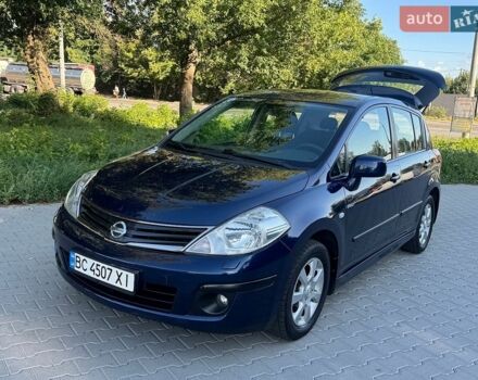 Синий Ниссан Тиида, объемом двигателя 1.6 л и пробегом 76 тыс. км за 10500 $, фото 1 на Automoto.ua
