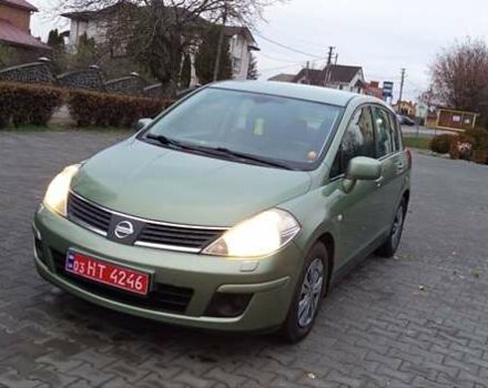 Зеленый Ниссан Тиида, объемом двигателя 1.6 л и пробегом 113 тыс. км за 7200 $, фото 4 на Automoto.ua
